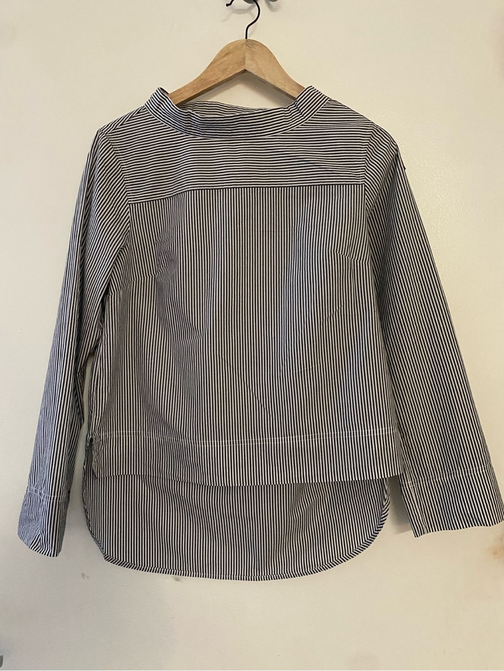 J.Crew Black White Stripe Button Shoulder Popover Top Size 2